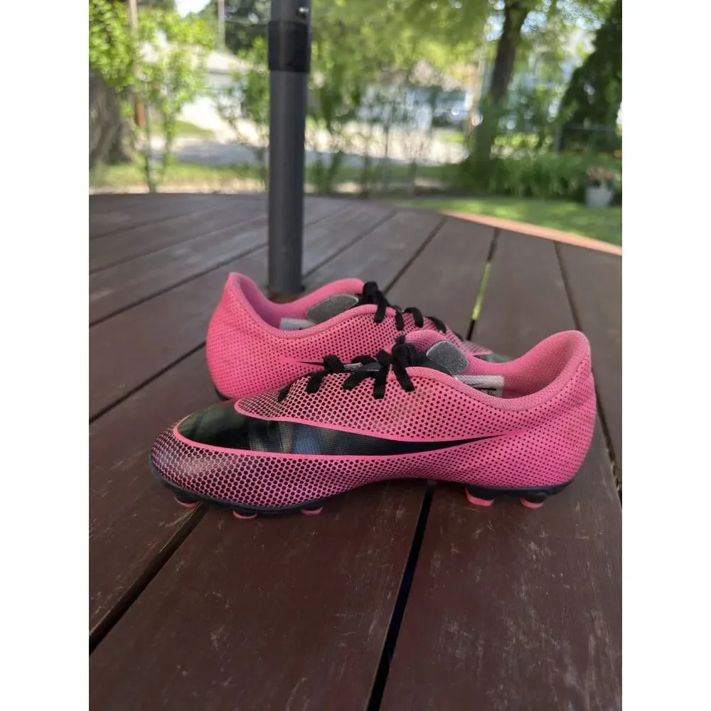 Nike Jr Bravata II FG Youth Soccer Cleats Pink Black 844442-600 Size 2Y
